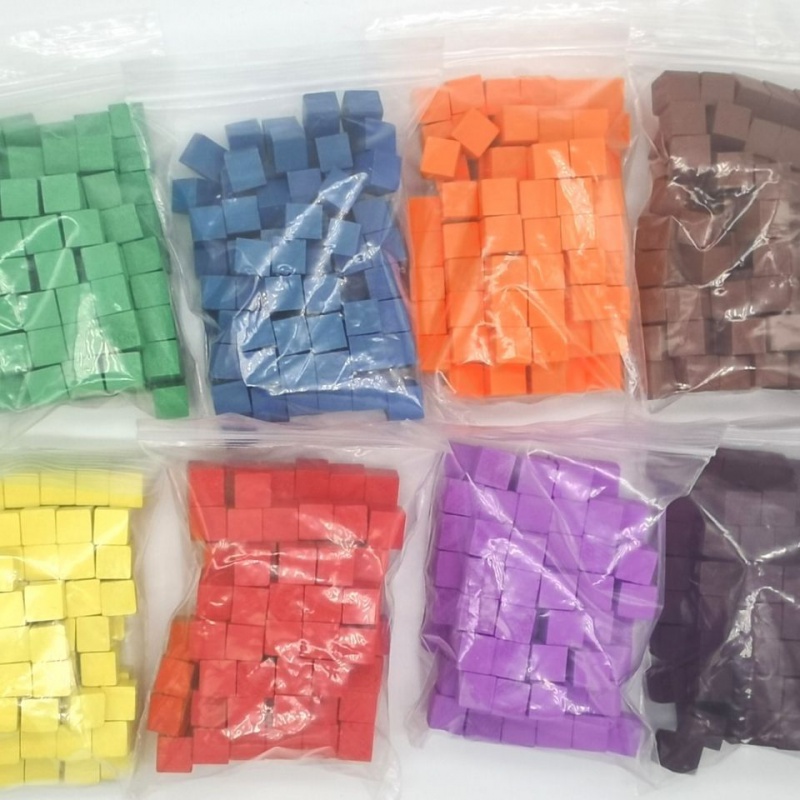 Board Game Verdant - 100 stks/partijen 10mm Houten Kubussen Kleurrijke